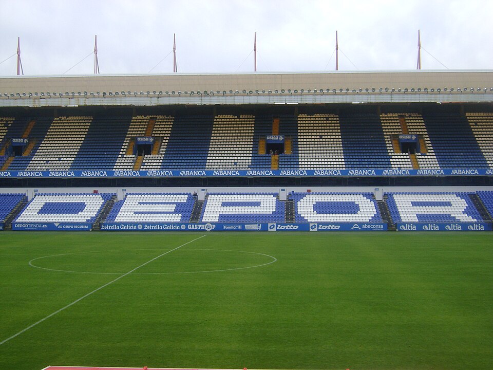 El Depor vuelve a primera.